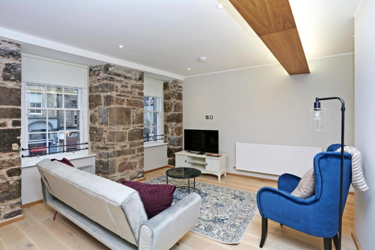 Joivy Refurbished On The Royal Mile Edimburgo