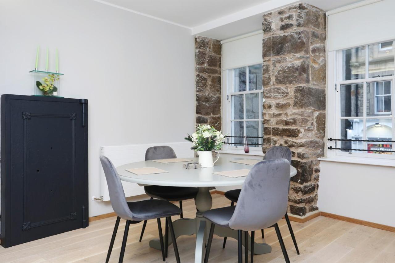 Joivy Refurbished On The Royal Mile Apartamento *