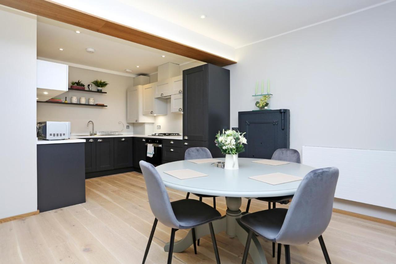 Joivy Refurbished On The Royal Mile Apartamento
